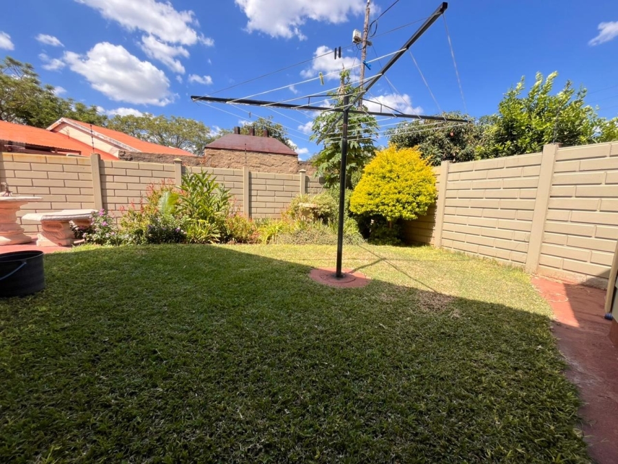 3 Bedroom Property for Sale in Geelhoutpark North West